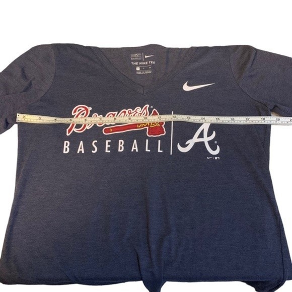 Nike Braves Baseball V-Neck T-Shirt. Size Small - Picture 5 of 5
